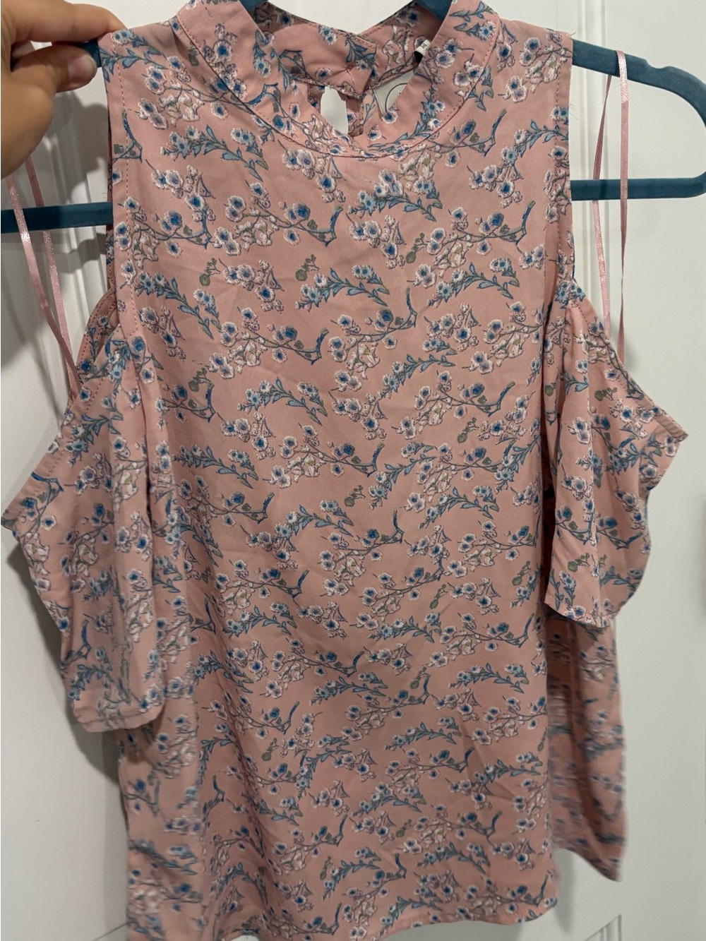Paper Crane Dusty Pink Floral Cold-Shoulder Blouse